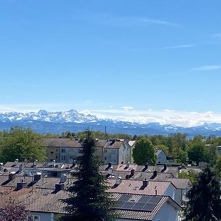Penthouse Apartment Mit Alpenblick Friedrichshafen Exterior photo