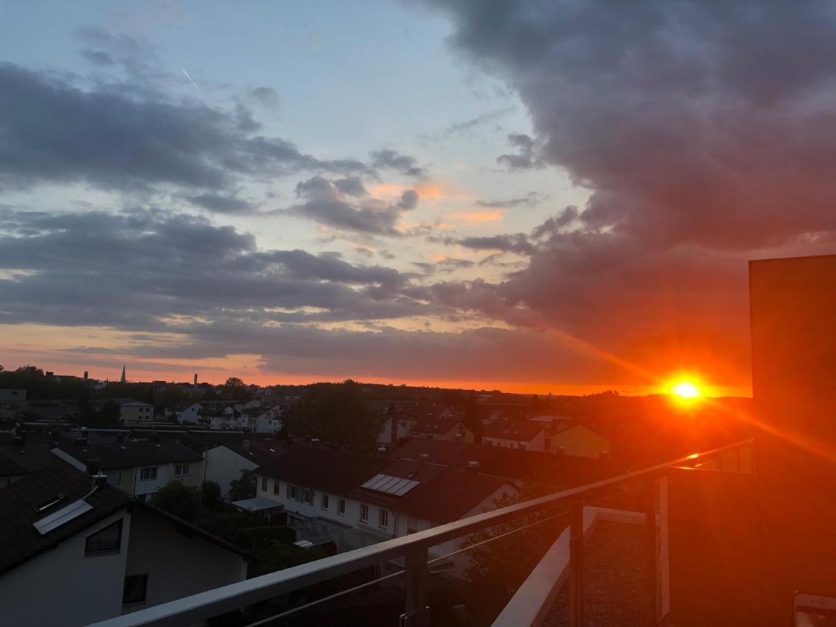 Penthouse Apartment Mit Alpenblick Friedrichshafen Exterior photo